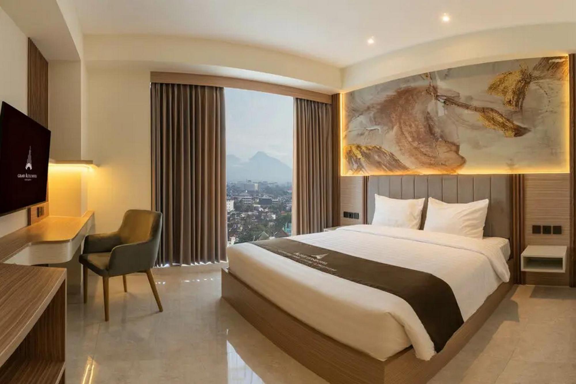 Redliving Apartemen Premium Exclusive Seturan Джок'якарта Екстер'єр фото