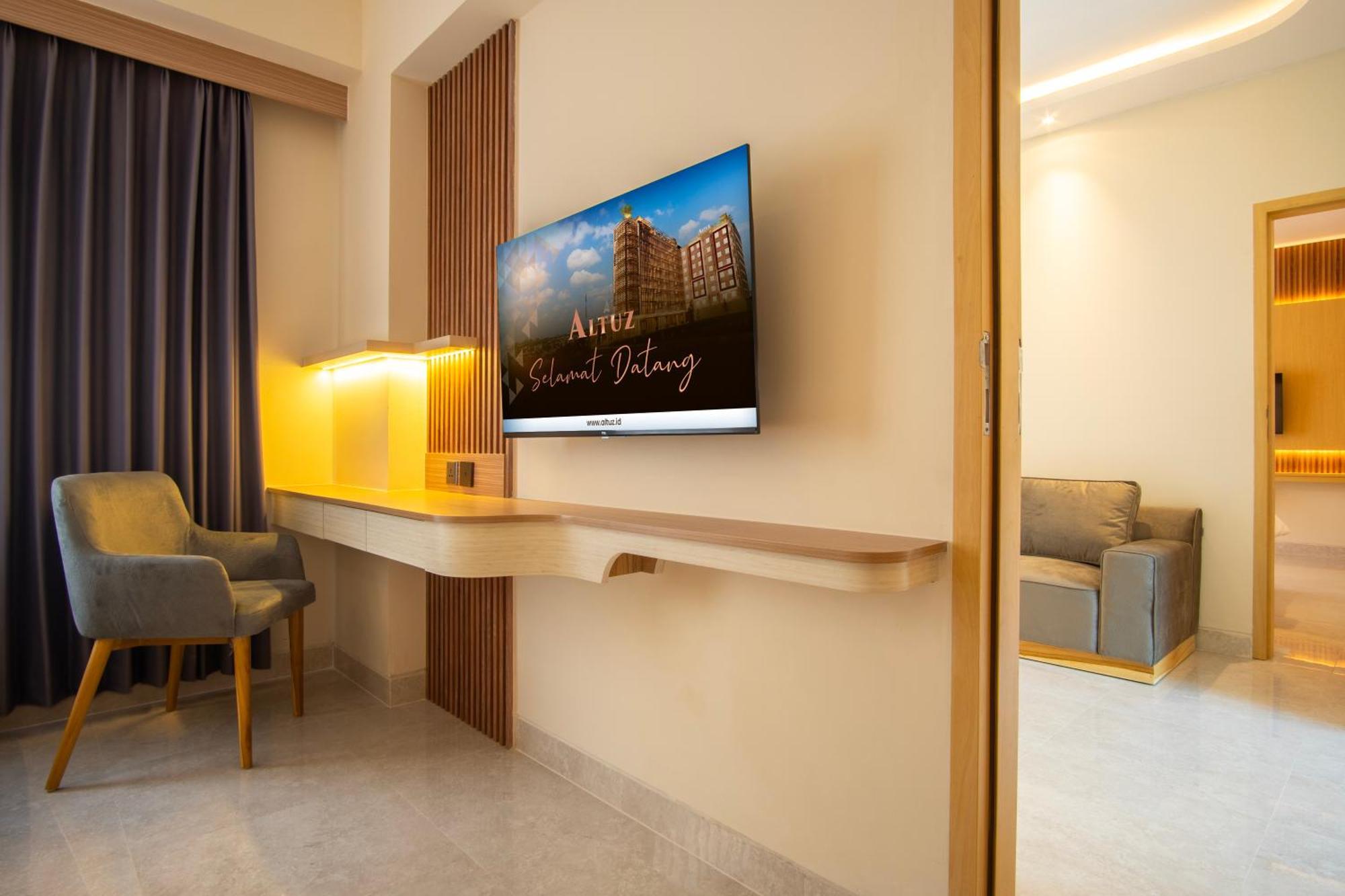 Redliving Apartemen Premium Exclusive Seturan Джок'якарта Екстер'єр фото